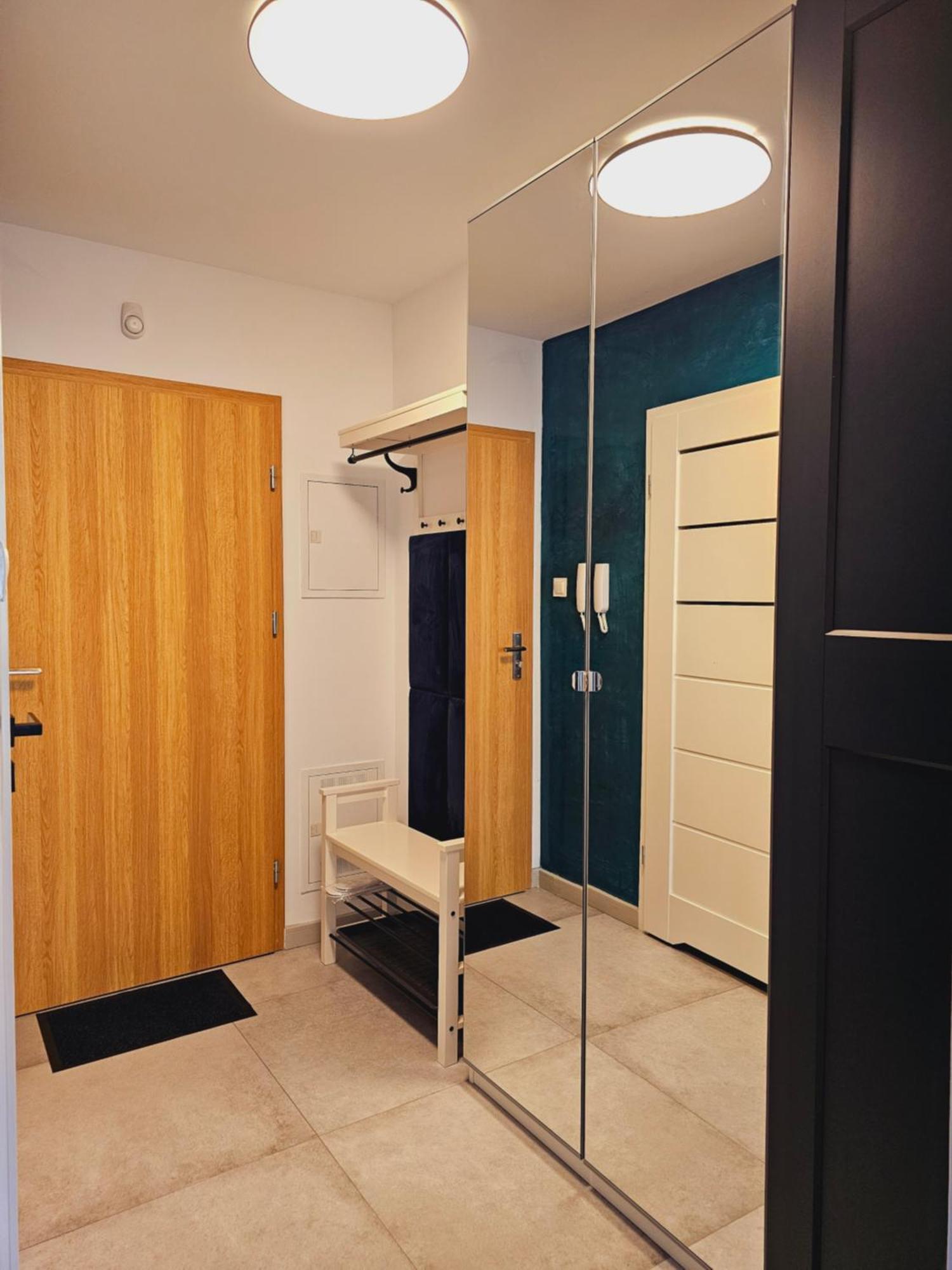 Krysztal A10, Garaz Apartment Karpacz